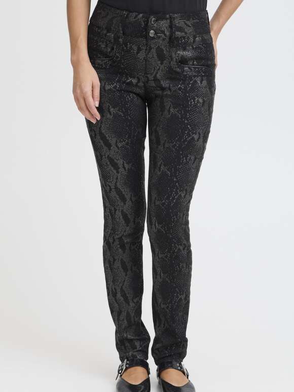 Pulz Jeans - STACIA Snake Print Buks