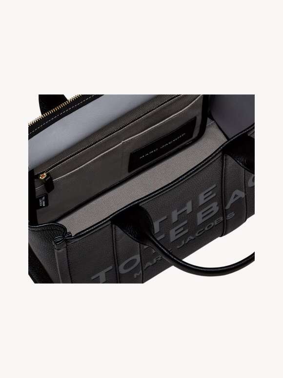 Marc Jacobs - The Leather Medium Tote