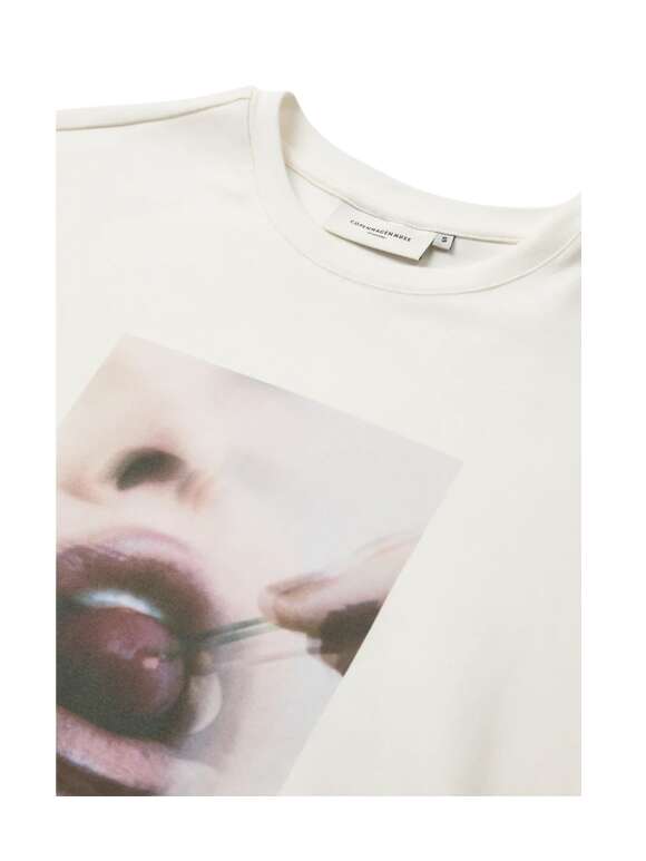 Copenhagen Muse - MUSE TEE Med Print